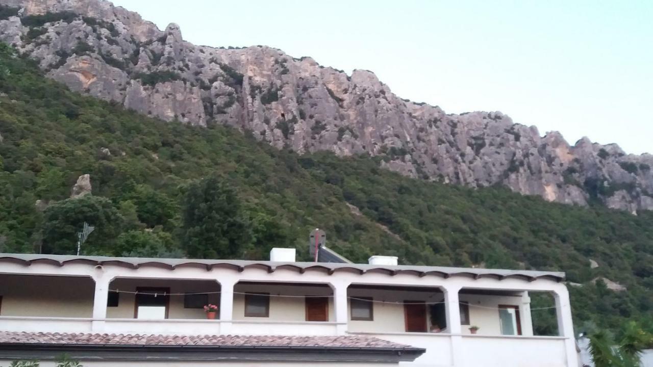 Casa Lucia Campagna Relax Guest House Dorgali Exterior photo